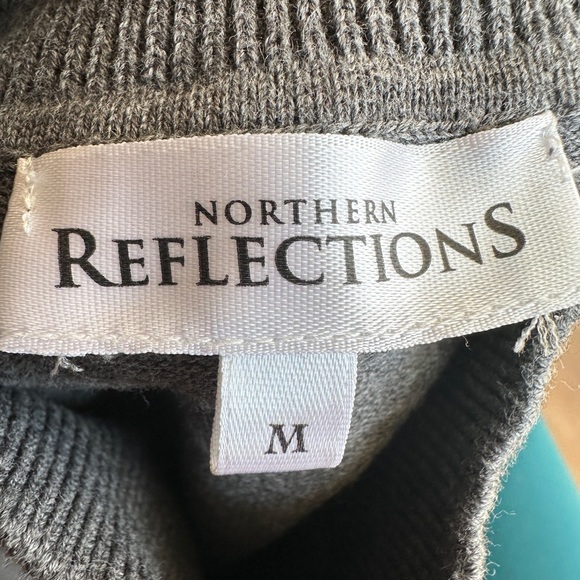 Northern Reflections sweater - Picture 5 of 5